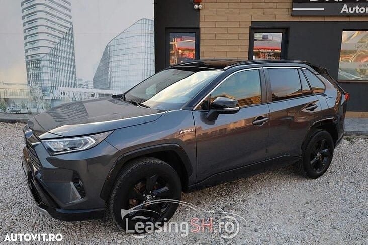 Gri Utilizat 2021 Toyota RAV4 Hybrid Style SUV | 31.950 EUR (Puțin scump) - Imagine 1/4