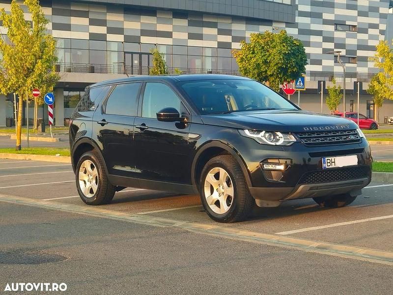 Culoarenegru Utilizat 2017 Land Rover Discovery Sport HSE SUV | 11.900 EUR (Preț OK) - Imagine 1/4