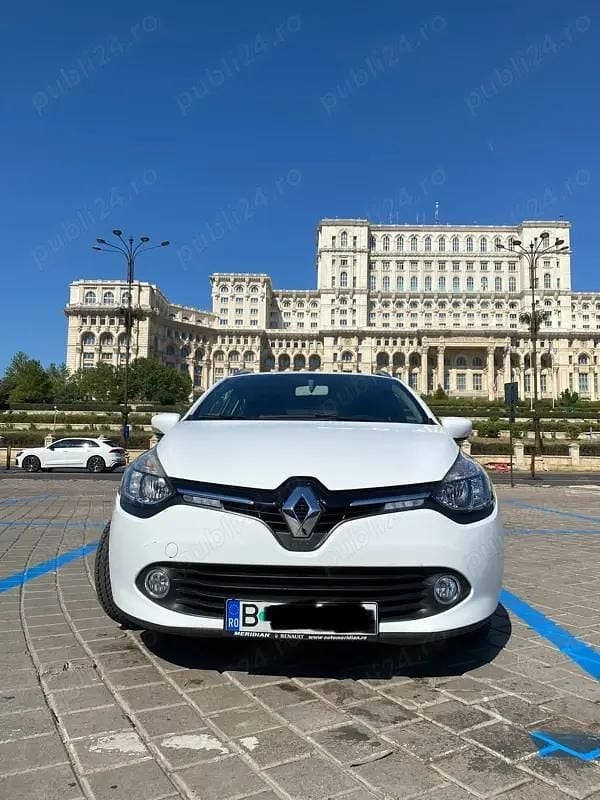 Alb Utilizat 2013 Renault Clio IV Expression Hatchback | 6.000 EUR (Preț OK) - Imagine 1/4