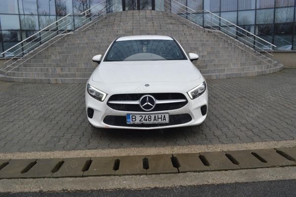 Utilizat 2021 Mercedes A200 Berlinǎ | 22.500 EUR (Super Preț) - Imagine 1/4