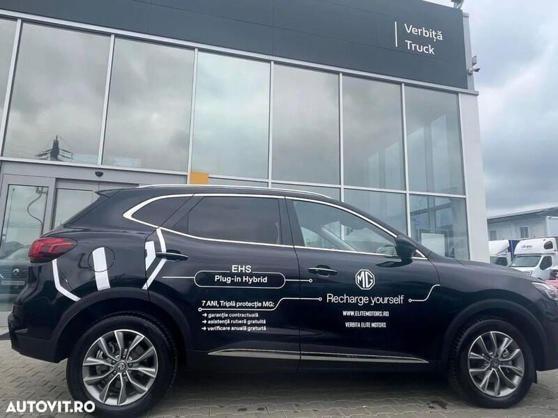 Second-hand MG EHS Excite 162 CP (119 kW) 2025 Negru SUV