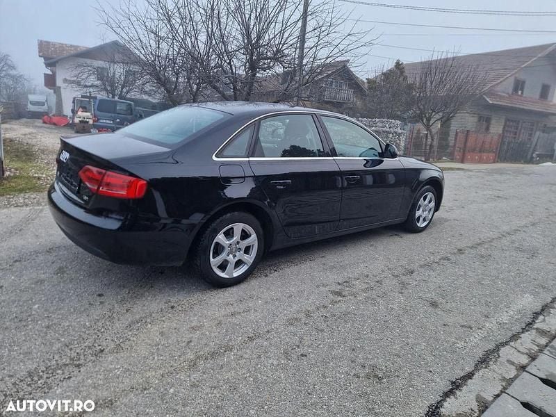 Second-hand Audi A4 160 CP (117 kW) 2008 Culoarenegru Berlinǎ