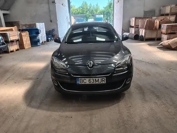 Utilizat 2013 Renault Mégane III Break | 5.500 EUR - Imagine 1/4