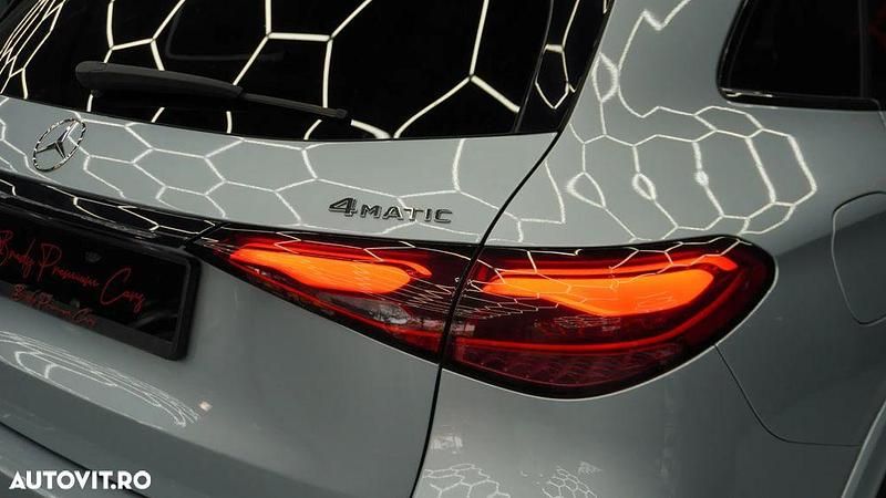 Second-hand Mercedes GLC300 258 CP (189 kW) 2022 Culoaregri SUV