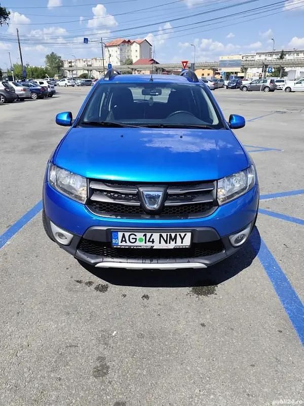 Utilizat 2014 Dacia Sandero Stepway Hatchback | 4.999 EUR (Scump) - Imagine 1/4