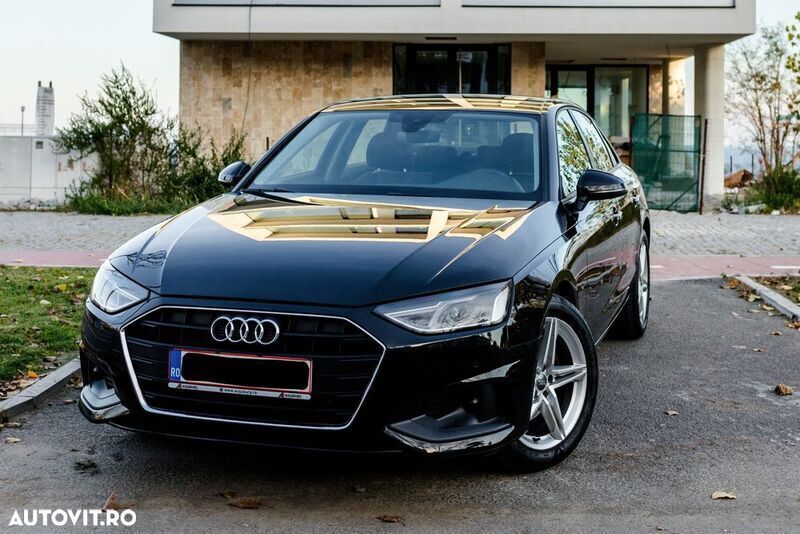 Negru Utilizat 2020 Audi A4 S-Line Berlinǎ | 19.998 EUR (Preț OK) - Imagine 1/4