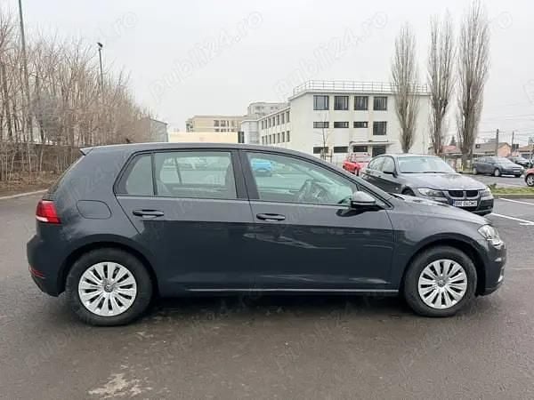 Second-hand VW Golf VII 115 CP (84 kW) 2020 Hatchback
