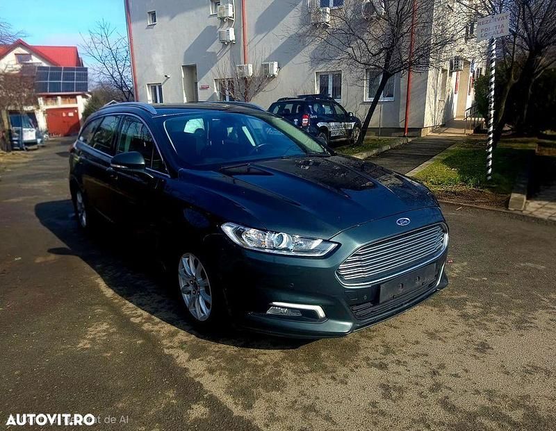 Second-hand Ford Mondeo Trend 150 CP (110 kW) 2018 Culoareverde Break
