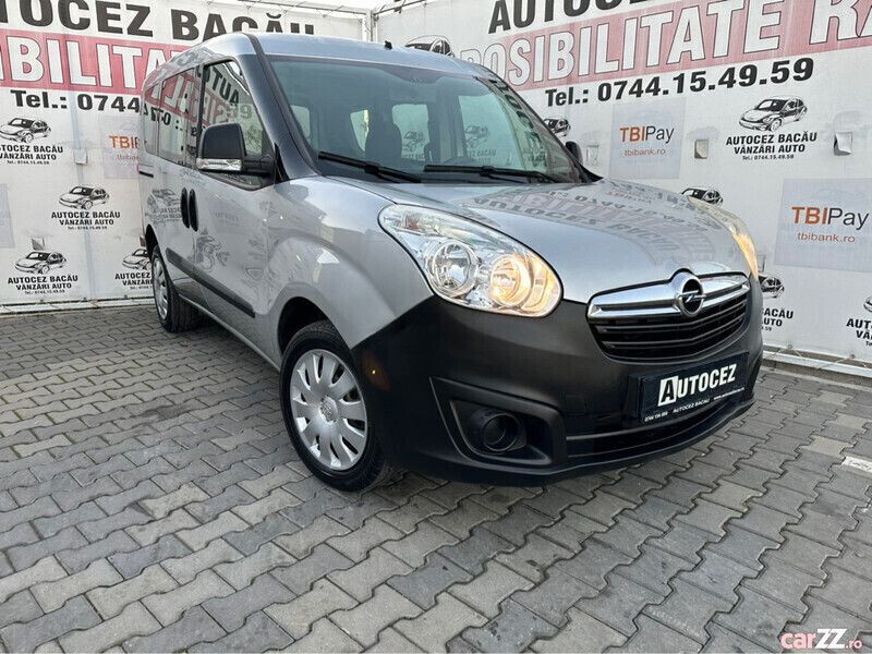 Gri Utilizat 2013 Opel Combo Monovolum | 6.850 EUR - Imagine 1/4