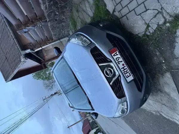 Utilizat 2013 Nissan Qashqai SUV | 8.700 EUR (Puțin scump) - Imagine 1/4