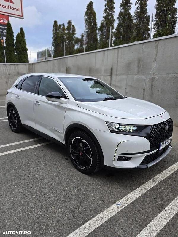 Culoarealb Utilizat 2020 DS Automobiles DS7 Crossback SUV | 16.350 EUR (Super Preț) - Imagine 1/4