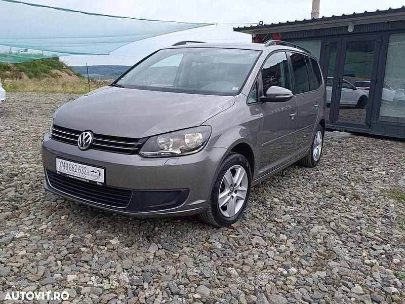 Gri Utilizat 2011 VW Touran Comfortline Monovolum | 5.490 EUR (Preț OK) - Imagine 1/4