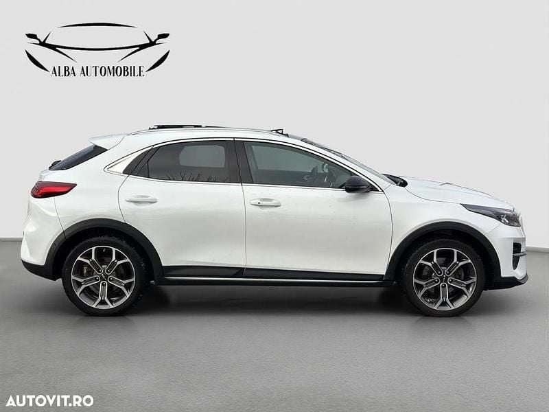 Second-hand Kia XCeed Platinum Edition 141 CP (103 kW) 2021 Culoarealb SUV