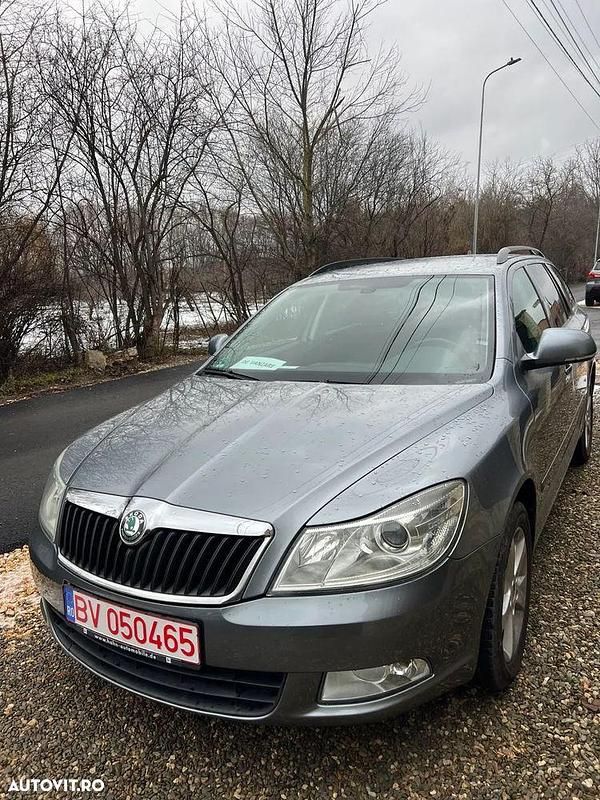 Culoaregri Utilizat 2013 Skoda Octavia Elegance Break | 4.250 EUR (Preț bun) - Imagine 1/4