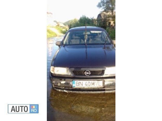 Second-hand Opel Vectra 69 CP (50 kW) 1994 Verde Break