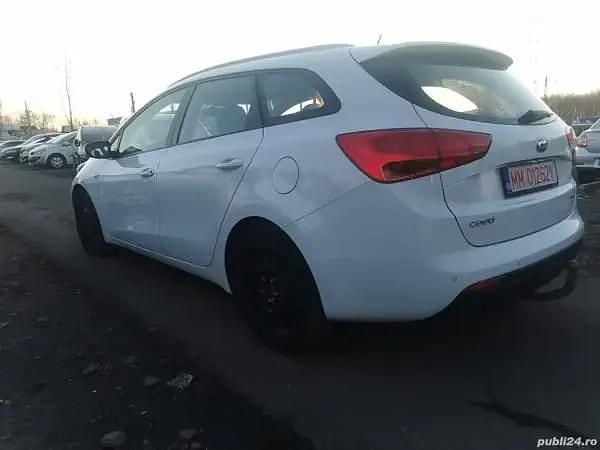 Second-hand 2014 Kia Ceed Hatchback | 5.300 EUR (Preț OK) - Imagine 1/4