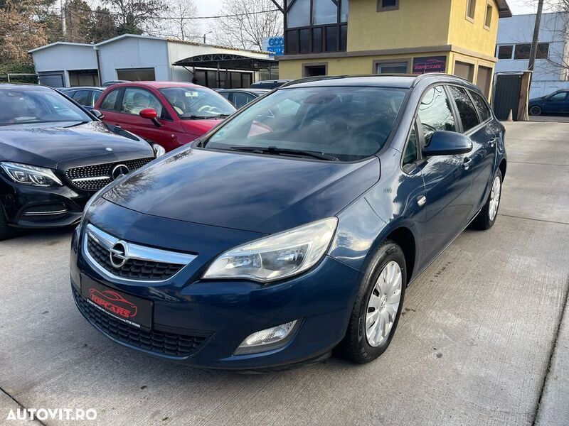 Albastru Utilizat 2012 Opel Astra Edition Break | 4.499 EUR (Preț OK) - Imagine 1/4