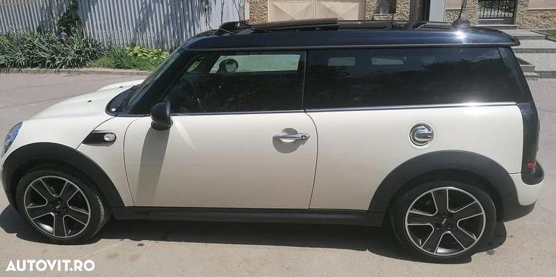 Culoarebej Utilizat 2010 Mini Cooper Hatchback | 5.200 EUR - Imagine 1/4