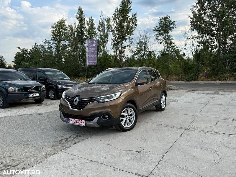 Maro Utilizat 2016 Renault Kadjar XMOD SUV | 8.450 EUR (Super Preț) - Imagine 1/4