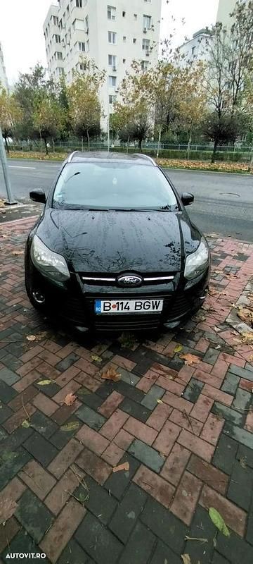 Second-hand Ford Focus Titanium 115 CP (84 kW) 2013 Culoarenegru Break