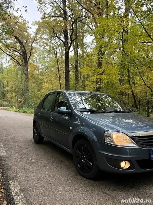 Utilizat 2009 Dacia Logan Berlinǎ | 2.400 EUR (Preț OK) - Imagine 1/4