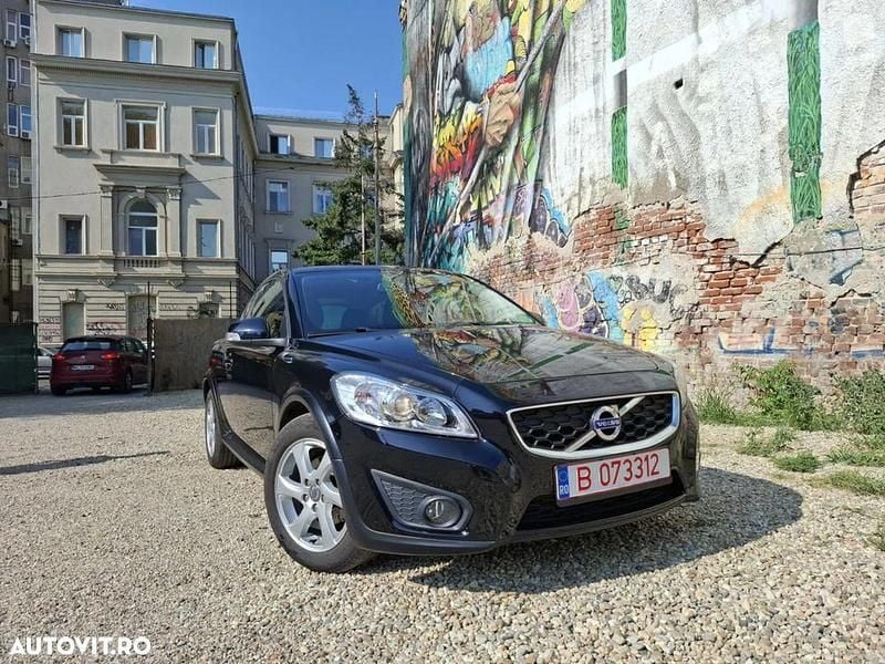 Second-hand Volvo C30 109 CP (80 kW) 2011 Culoarenegru Hatchback