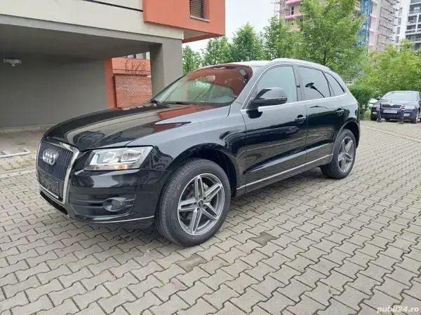 Negru Utilizat 2010 Audi Q5 SUV | 9.850 EUR (Preț OK) - Imagine 1/4