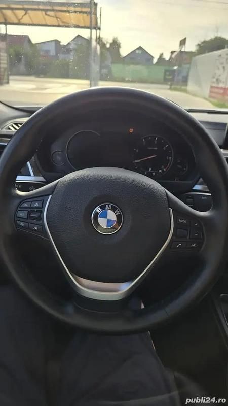 Second-hand BMW 320 190 CP (139 kW) 2018 Alb Berlinǎ