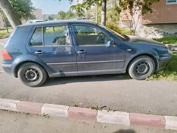 Utilizat 2001 VW Golf IV Hatchback | 3.500 EUR - Imagine 1/4