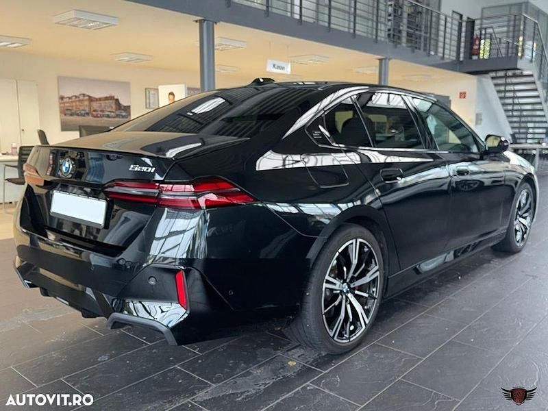 Second-hand BMW 520 Shadowline 208 CP (152 kW) 2025 Culoarenegru Berlinǎ