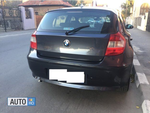 Second-hand BMW 120 Sport Line 163 CP (119 kW) 2006 Gri metalizat Hatchback