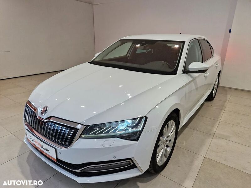 Alb Utilizat 2020 Skoda Superb Style Berlinǎ | 23.400 EUR - Imagine 1/4