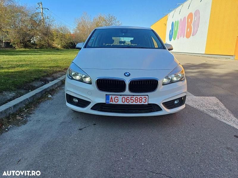 Culoarealb Utilizat 2015 BMW 216 Active Tourer Luxury Line Monovolum | 7.700 EUR - Imagine 1/4