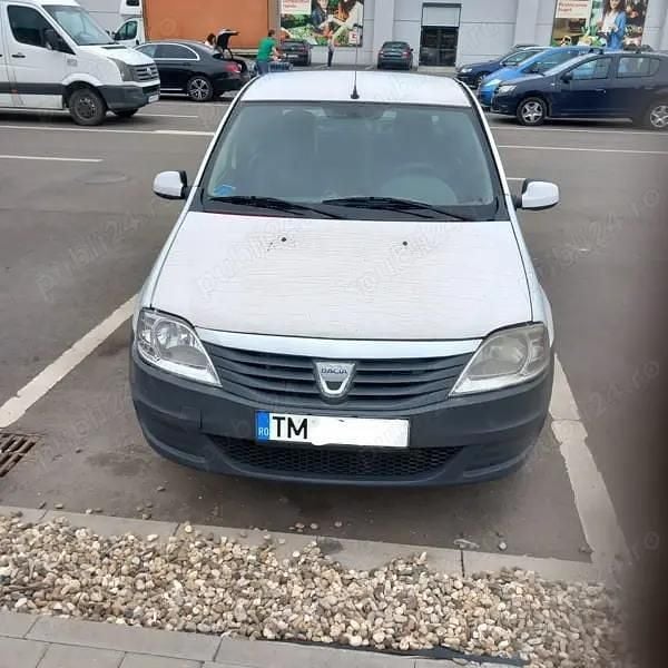 Utilizat 2010 Dacia Logan Berlinǎ | 1.200 EUR (Preț bun) - Imagine 1/4