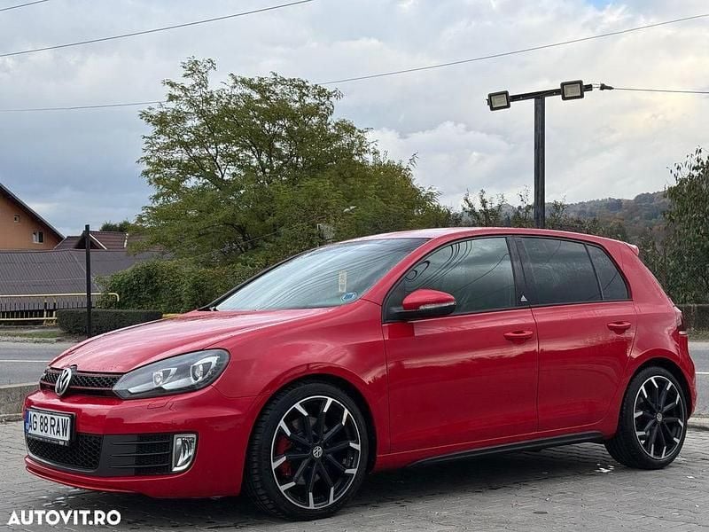 Culoarerosu Utilizat 2012 VW Golf VII GTI | 9.250 EUR (Preț OK) - Imagine 1/4
