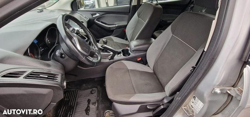 Second-hand Ford Focus 115 CP (84 kW) 2012 Culoaregri Hatchback