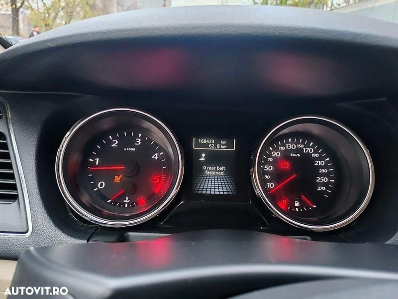 Second-hand Renault Latitude 149 CP (109 kW) 2011 Culoaregri Berlinǎ