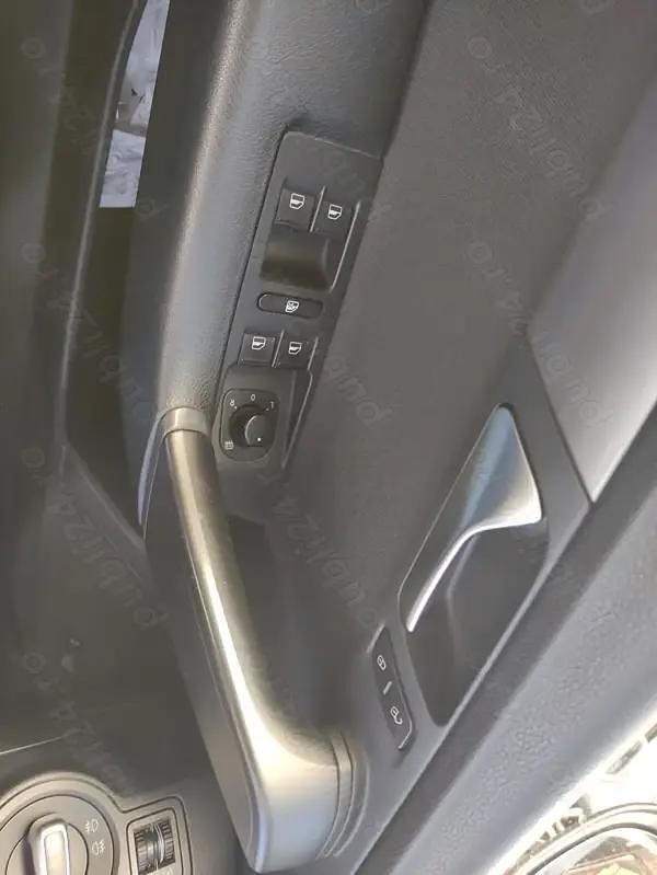 Second-hand VW Passat 140 CP (102 kW) 2011 Gri Break