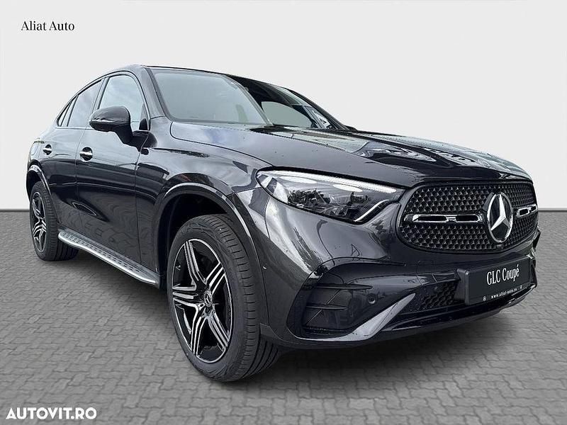 Nouă Mercedes GLC300 313 CP (230 kW) 2025 Culoaregri Coupe