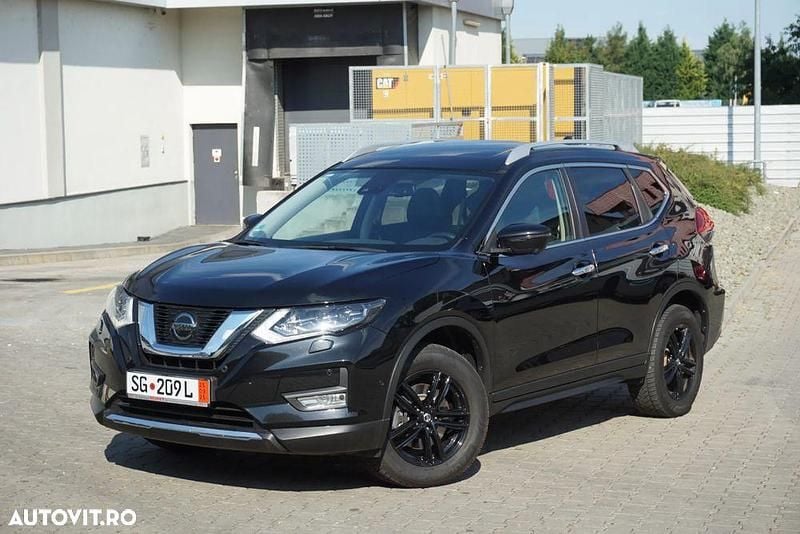 Culoarenegru Utilizat 2021 Nissan X-Trail Tekna SUV | 16.990 EUR (Preț bun) - Imagine 1/4