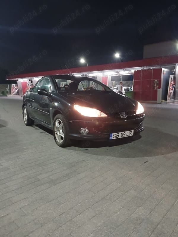 Utilizat 2004 Peugeot 206 | 700 EUR - Imagine 1/4