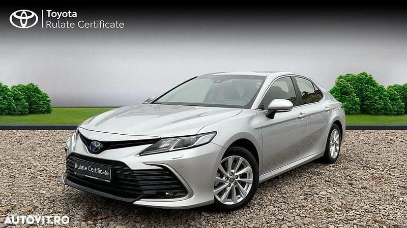 Second-hand Toyota Camry Business Edition 218 CP (160 kW) 2022 Culoaregri Berlinǎ