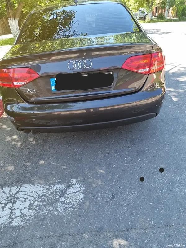 Second-hand Audi A4 143 CP (105 kW) 2010 Berlinǎ