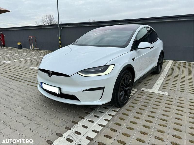 Second-hand Tesla Model X 14 kW (20 CP) 2022 Culoarealb SUV