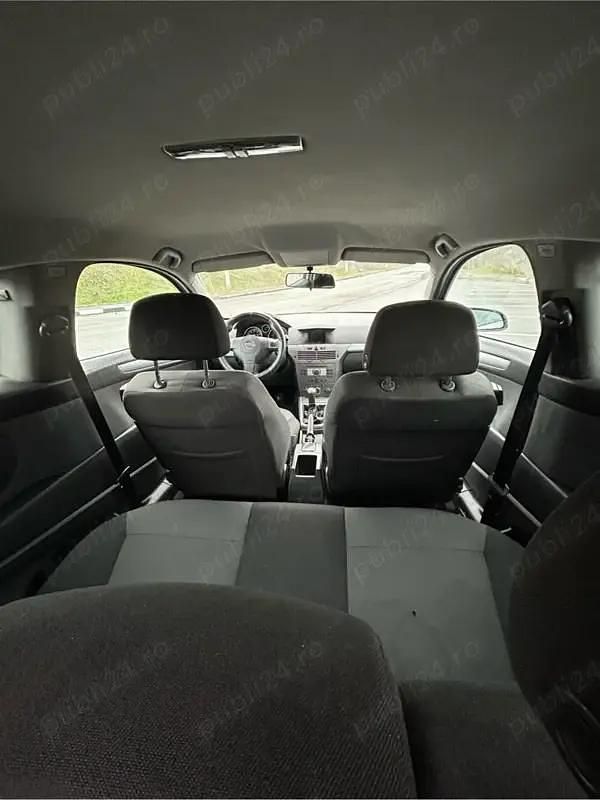 Second-hand Opel Astra GTC 105 CP (77 kW) 2005 Coupe