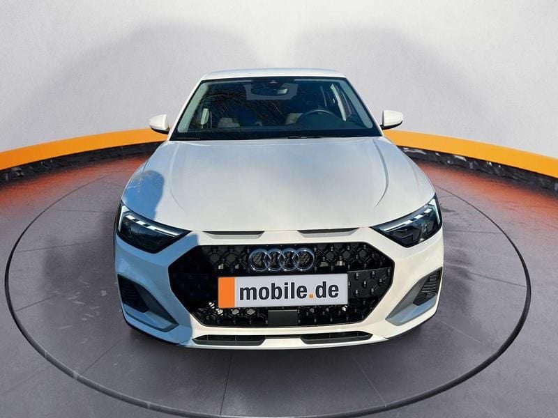 Utilizat 2024 Audi A1 Hatchback | 25.201 EUR - Imagine 1/1