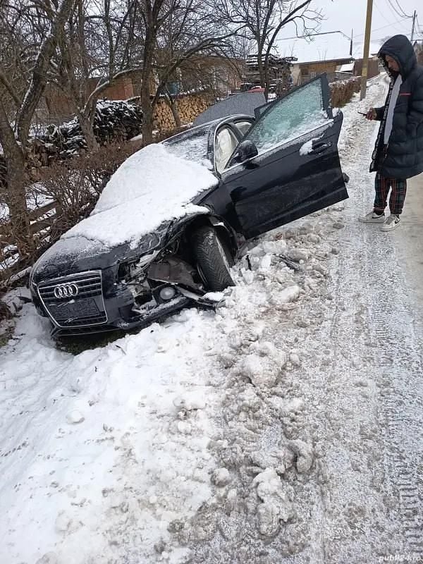 Utilizat 2008 Audi A4 Berlinǎ | 2.300 EUR - Imagine 1/4