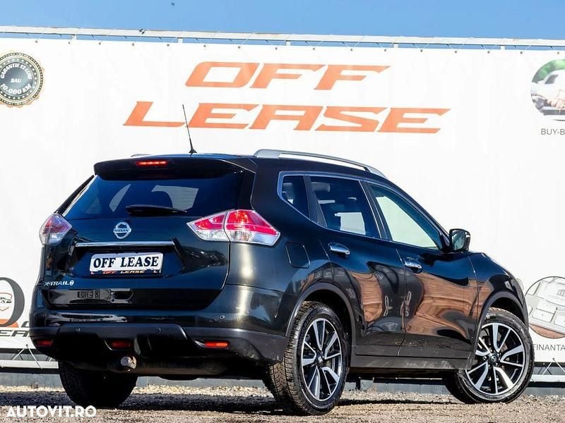 Second-hand Nissan X-Trail Tekna 130 CP (95 kW) 2015 Culoareverde SUV