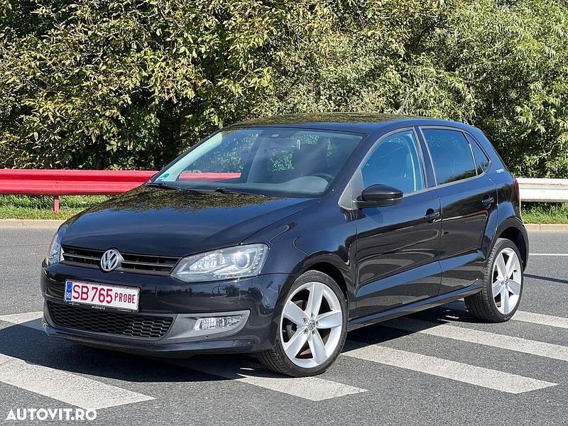 Culoarenegru Utilizat 2011 VW Polo Team | 4.495 EUR (Preț OK) - Imagine 1/4