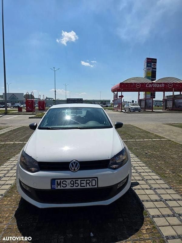 Culoarealb Utilizat 2011 VW Polo | 4.200 EUR (Preț OK) - Imagine 1/4